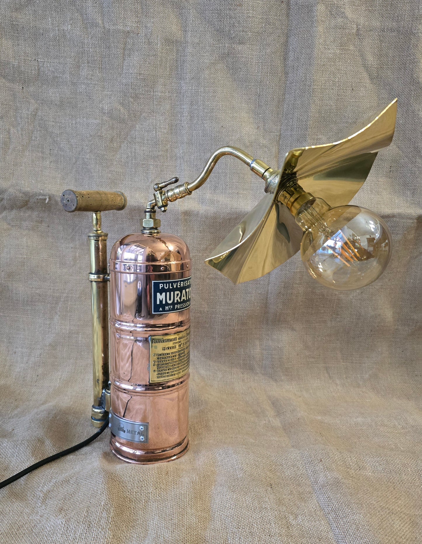 Lampe Pulvérisateur