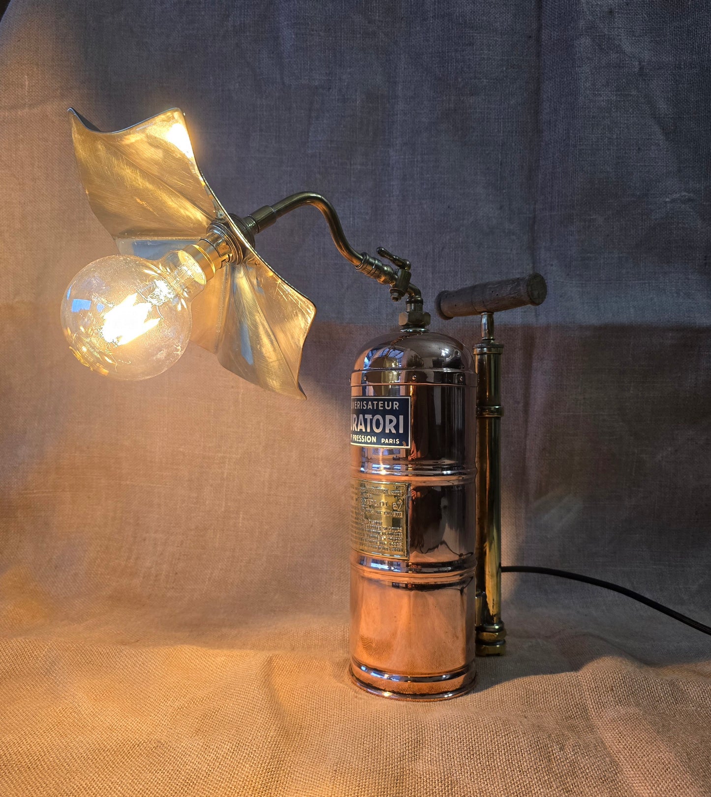 Lampe Pulvérisateur