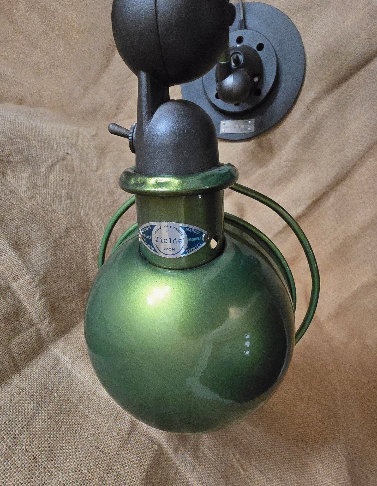 Lampe française JIELDE